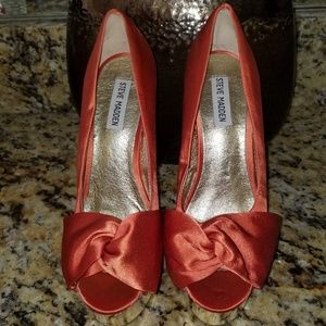 Steve Madden Comfortable Platform